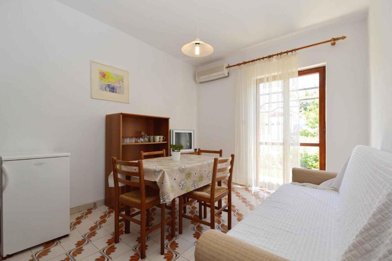 Apartment Silvia By Interhome Pula Extérieur photo