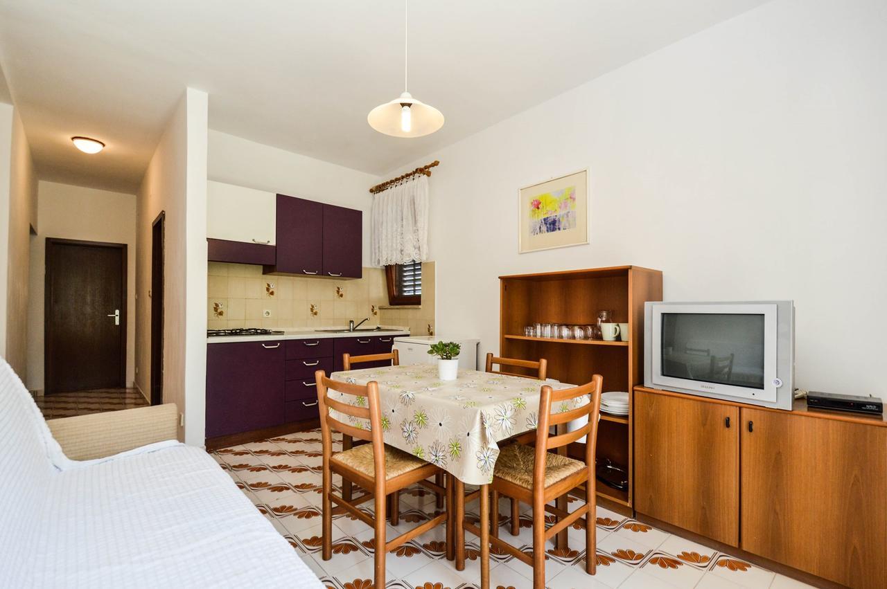Apartment Silvia By Interhome Pula Extérieur photo